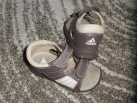 Sandale (1/1)