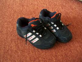 Botasky adidas (1/1)