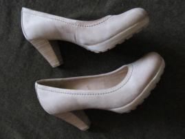 Bata kozene lodicky (3/7)
