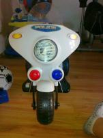 Policajna motorka (2/3)