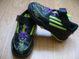 Tenisky Adidas (1/4)