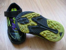 Tenisky Adidas (2/4)