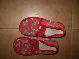 Papuce (1/1)