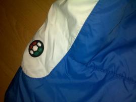 Značková bunda umbro (4/5)