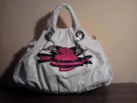 Kabelka ed hardy (1/3)