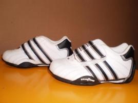 Botasky-adidas (2/4)
