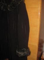 Hnedy kabat (3/4)
