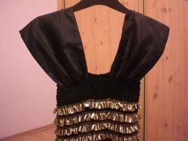 Spolocenske saty (1/3)