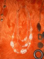 Bižutéria-hárndelníky (3/4)