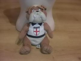 Plyš.pes england 22cm (1/2)