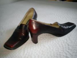 Bordové lodičky (4/4)