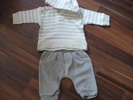 Tricko s kapuckou (2/4)