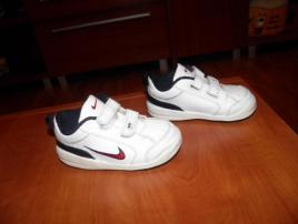 Tenisky nike (2/3)