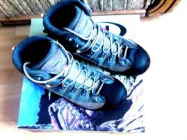 Kefas unisex outdoor vibr (1/3)