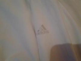 Adidas (2/3)