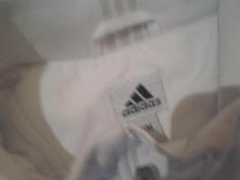 Adidas (3/3)