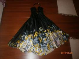 Spolocenske saty (1/4)