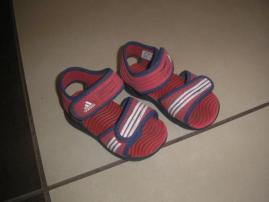 Sandalky (2/3)