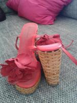 Cervene platformy (3/4)