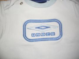 Mikina umbro (2/2)