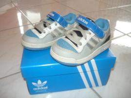 Adidas botasky (1/3)