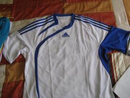Tričko adidas (1/3)