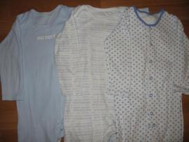 2 x pyžamko (1/2)