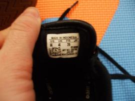 Tenisky adidas (3/3)