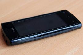 Nokia 500 dotykový (2/2)