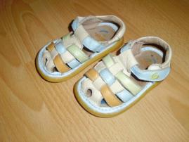 Sandalky (1/3)