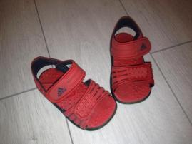 Sandalky Adidas velk. 22 (2/3)