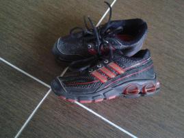Botasky adidas (1/2)