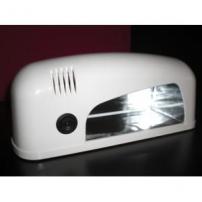 Uv lampa na gélové nechty (2/4)