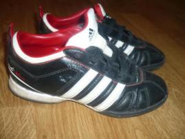 Adidas č.32 (1/3)