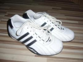 Botasky Adidas good year (2/3)
