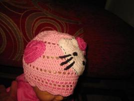 Čiapka hello kitty (2/3)