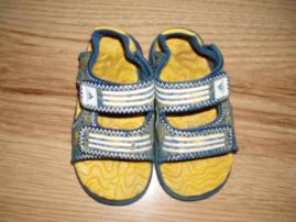 Adidas sandálky (1/2)