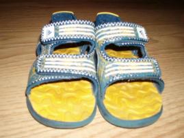Adidas sandálky (2/2)