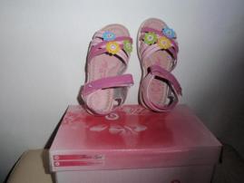 Sandalky (2/3)