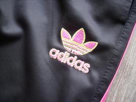 Tepláčiky adidas (2/4)