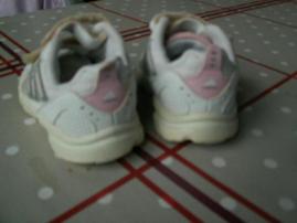 Adidas č.20 (2/2)