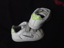 Nike botasky velkost 21.5 (1/1)
