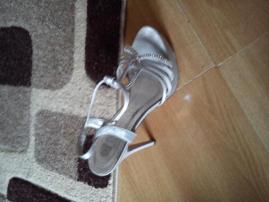 Sandale (1/3)