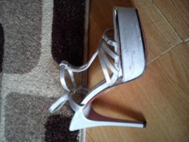 Sandale (2/3)