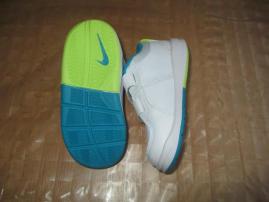 Tenisky Nike uplne nove (3/4)