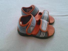 Sandálky adidas (1/2)