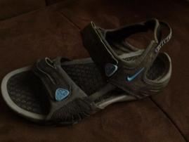 Sandale nike (1/4)