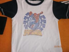 Tričká 0,5-1,5€ za kus (3/4)