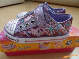 Tenisky skechers (1/1)
