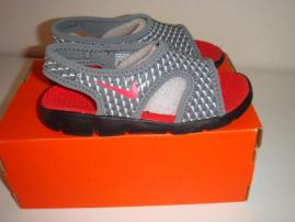 Sandalky Nike 26 (2/3)
